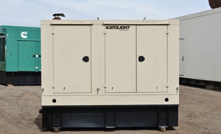 精河发电机出租-柴油发电机使用电压互感器时的注意事项