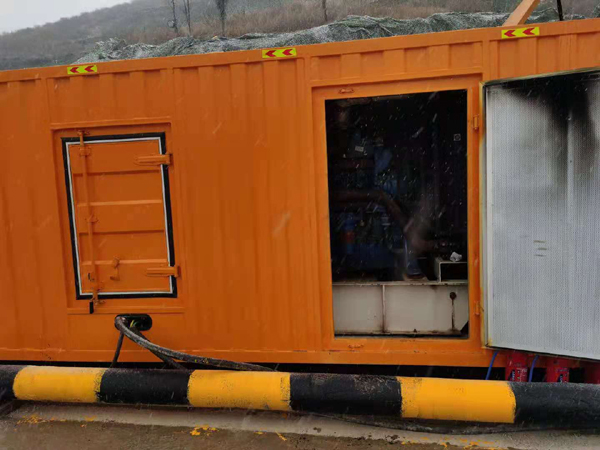 精河发电车出租-应急柴油发电机组选什么样的比较好？