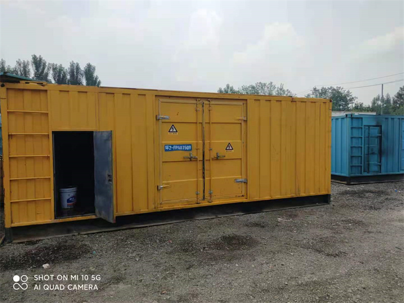 精河200KW柴油发电机组需要配备什么型号的电缆线？
