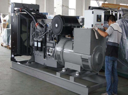 精河柴油发电机组和储能设备配合使用的案例