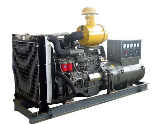 精河汽油发电机组冬季保养时，燃油系统需要注意什么？